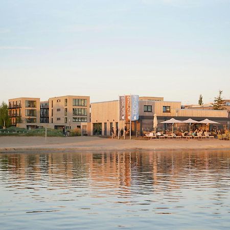 Nice Home In Lembruch-Duemmer See With Sauna エクステリア 写真