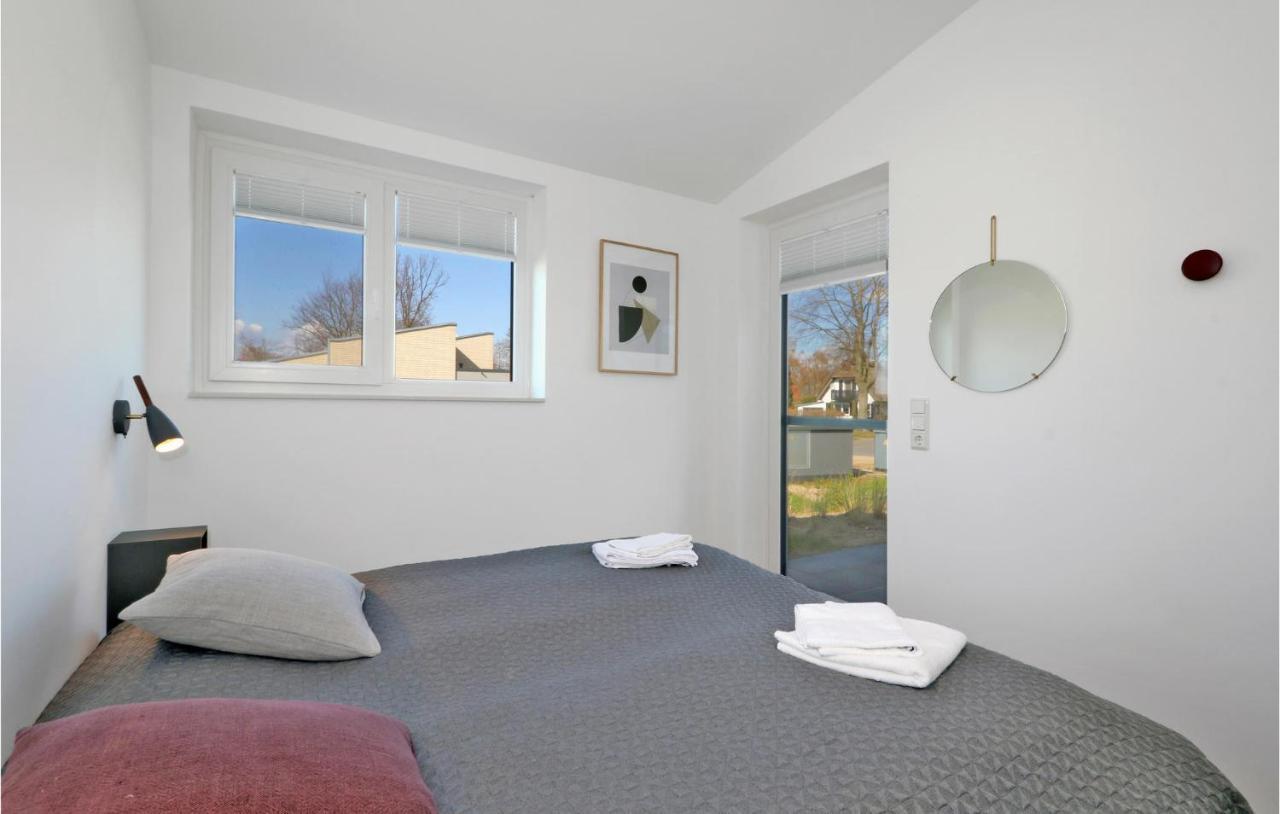 Nice Home In Lembruch-Duemmer See With Sauna エクステリア 写真